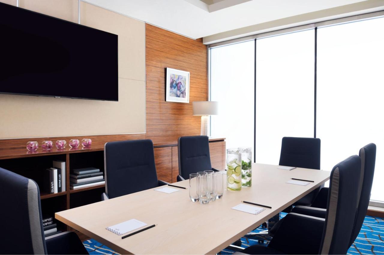 Marriott Executive Apartments 阿可贺巴 外观 照片 Boardroom